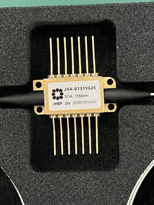 Janhoo 1550nm Polarisation maintenant papillon SOA Amplificateur optique à semi-conducteurs